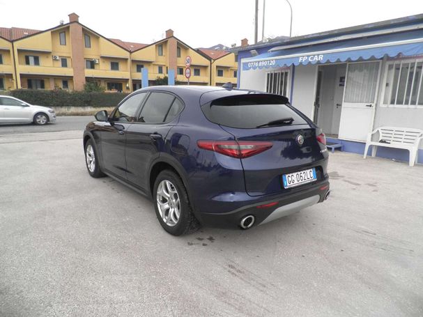 Alfa Romeo Stelvio 2.2 140 kW image number 7