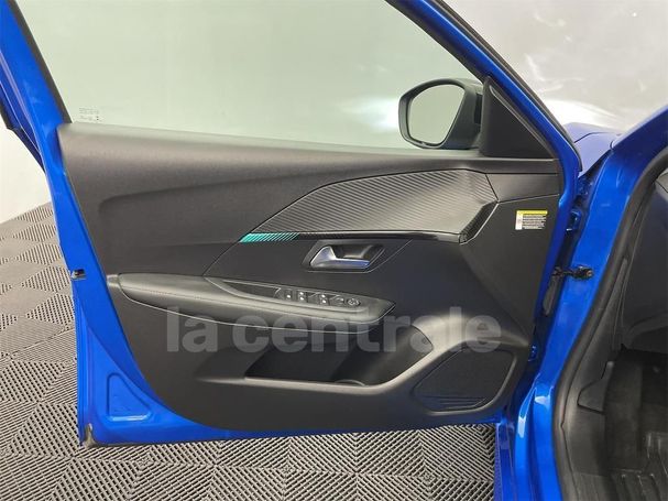 Peugeot 208 PureTech 100 Allure 74 kW image number 23