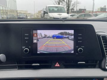 Car image 24