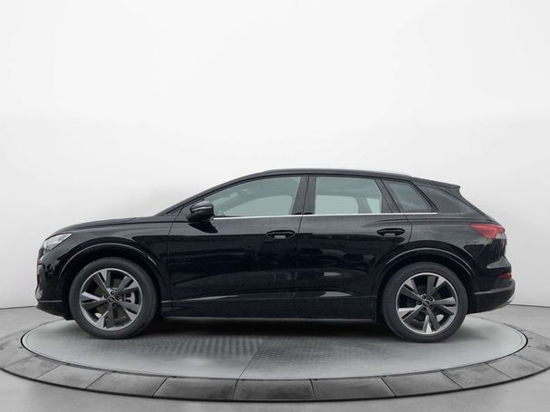 Audi Q4 45 e-tron S-line 210 kW image number 5