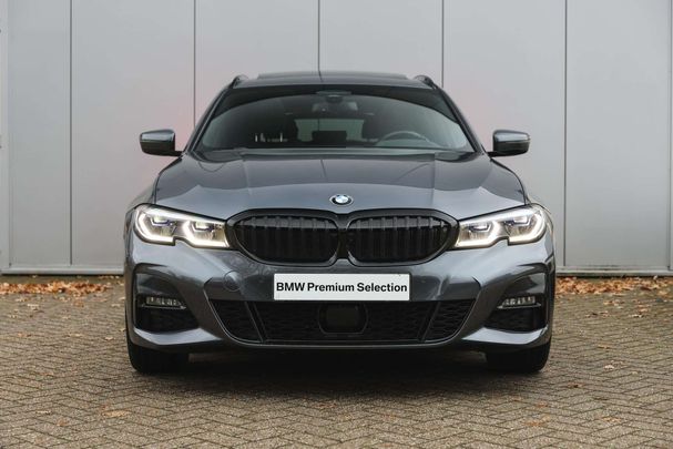 BMW 330 e Touring M Sport 215 kW image number 7