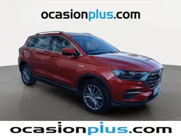 Car image 2