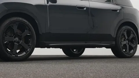 Car image 23