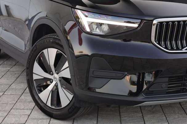 Volvo XC40 Recharge Plug-in Hybrid T4 155 kW image number 28