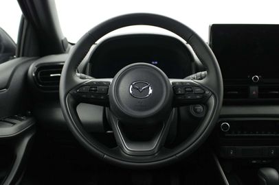 Car image 26