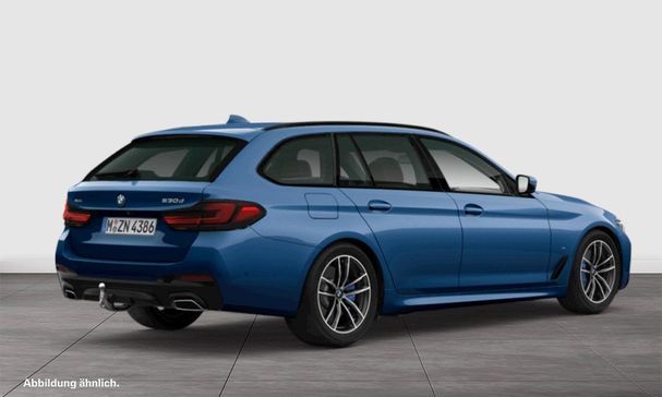 BMW 530d Touring xDrive 210 kW image number 2