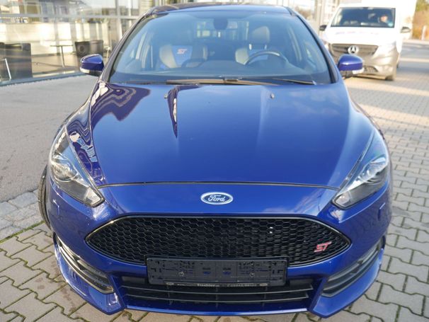 Ford Focus 2.0 EcoBoost 184 kW image number 4