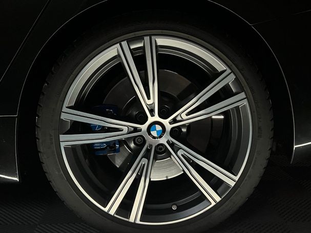 BMW 330i Touring 190 kW image number 12