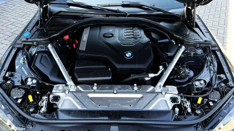 Car image 33