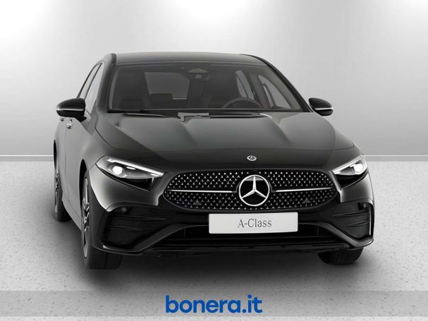 Mercedes-Benz A 250 e PHEV 160 kW image number 2