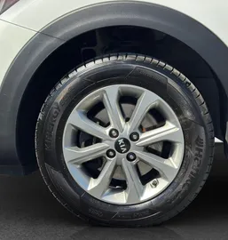Car image 31