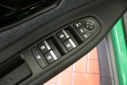 Car image 46
