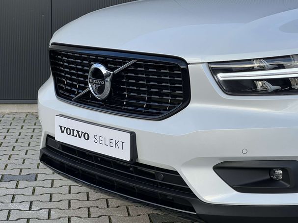 Volvo XC40 T2 95 kW image number 23