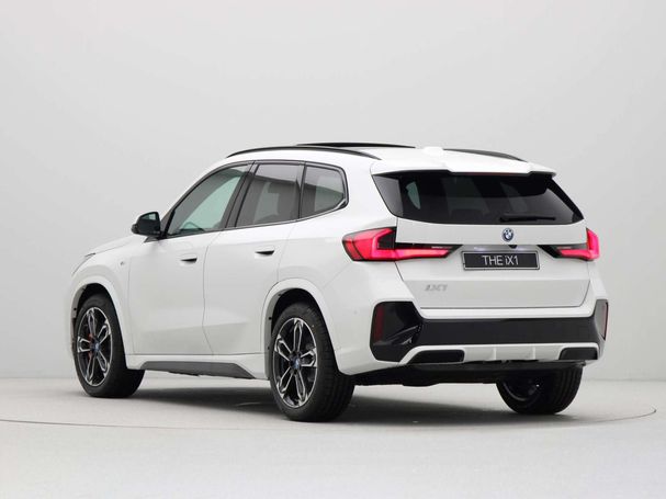 BMW iX1 eDrive20 150 kW image number 10