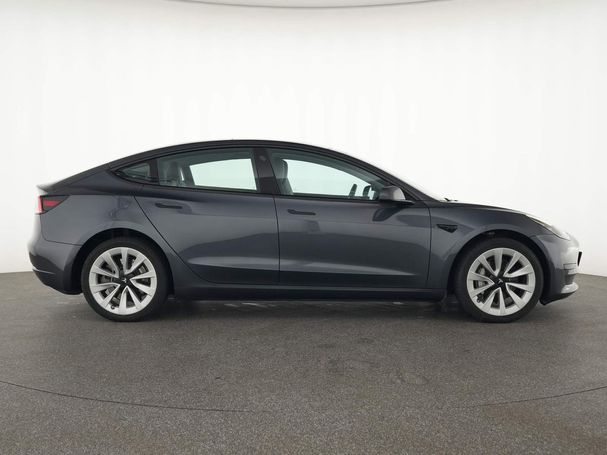 Tesla Model 3 208 kW image number 5