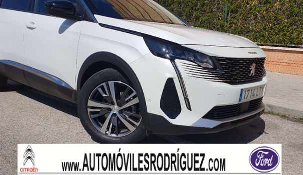 Peugeot 5008 PureTech 130 S&S Allure 96 kW image number 3