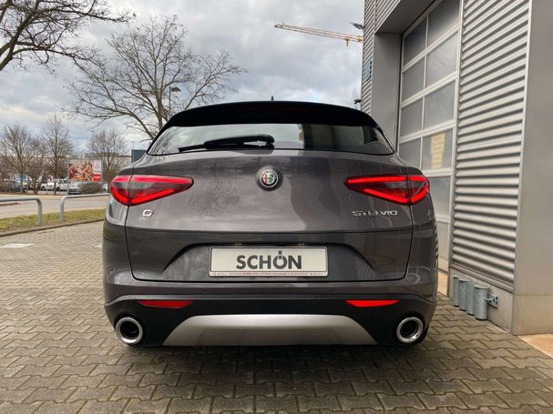 Alfa Romeo Stelvio 2.2 Q4 Lusso 154 kW image number 6