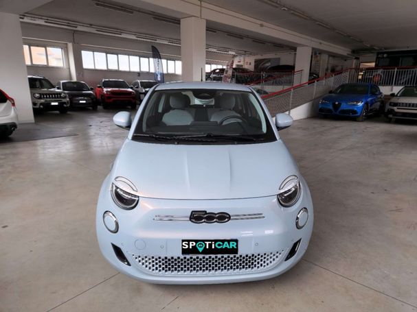 Fiat 500 e 70 kW image number 2