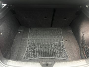 Car image 29