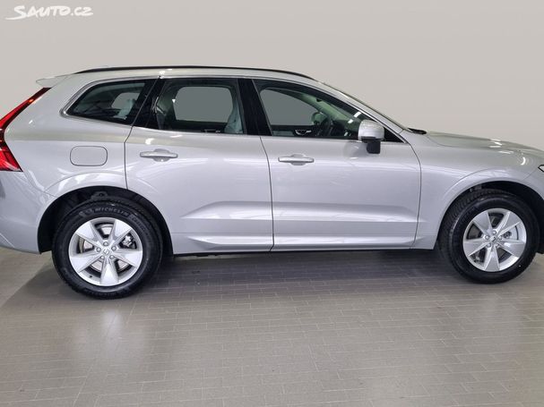 Volvo XC60 B4 AWD T8 145 kW image number 2