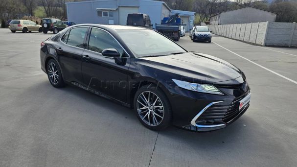 Toyota Camry 160 kW image number 2