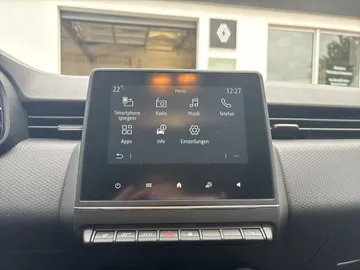 Car image 25