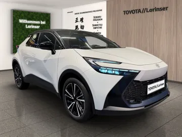 Car image 3