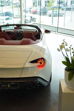 Aston Martin Vanquish Volante 442 kW image number 24