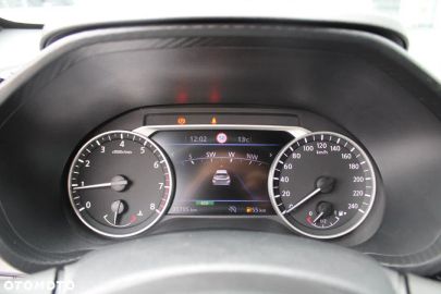 Car image 32