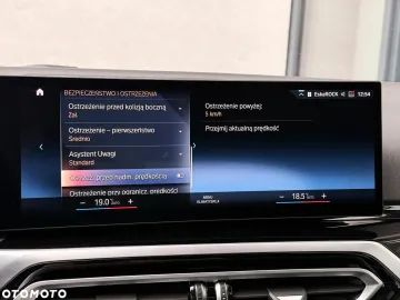 Car image 39