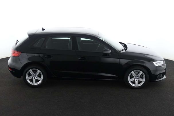 Audi A3 30 TDI S tronic Sportback 86 kW image number 3