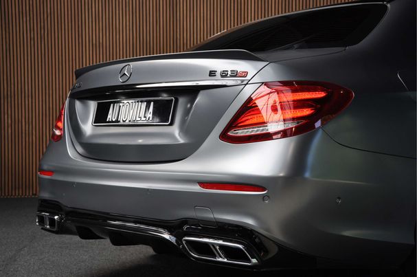 Mercedes-Benz E 63 AMG S 450 kW image number 33