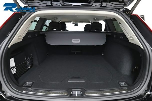 Volvo V60 B4 145 kW image number 17