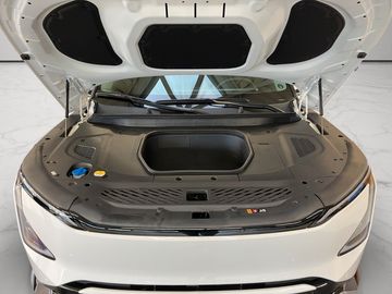 Car image 49