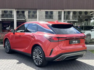 Car image 36