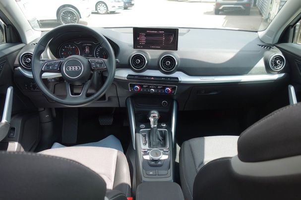 Audi Q2 40 TFSI quattro S tronic Sport 140 kW image number 10