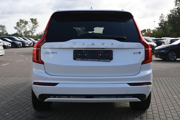 Volvo XC90 AWD Ultimate 173 kW image number 2