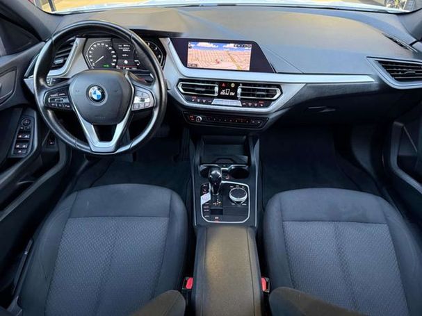 BMW 116d 85 kW image number 16