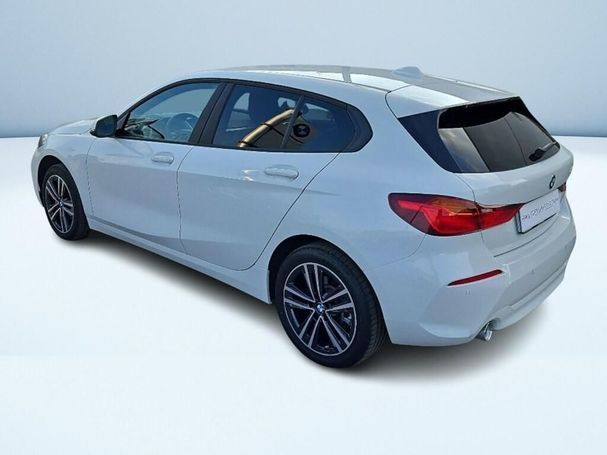 BMW 116d Advantage 85 kW image number 4