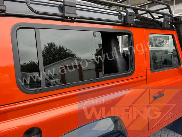 Land Rover Defender SE 110 kW image number 5