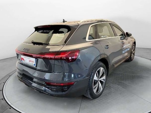 Audi Q8 e-tron 250 kW image number 2