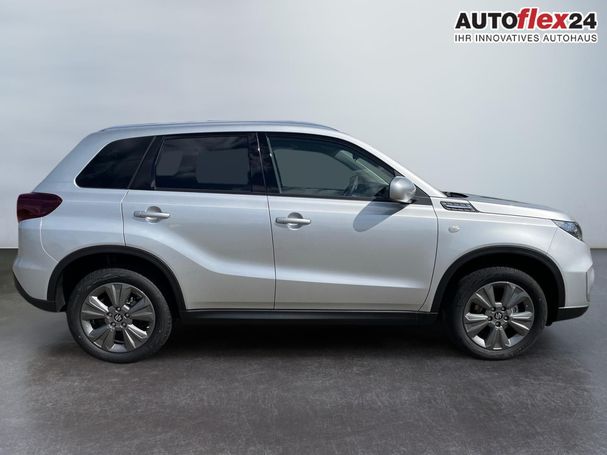 Suzuki Vitara 1.4 Hybrid Comfort 95 kW image number 8