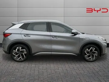 Car image 27