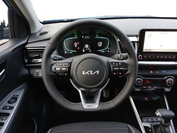 Car image 12