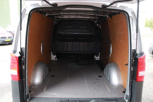 Mercedes-Benz Vito e 85 kW image number 7