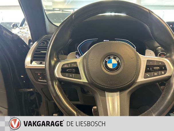 BMW X3 xDrive30e M 215 kW image number 13