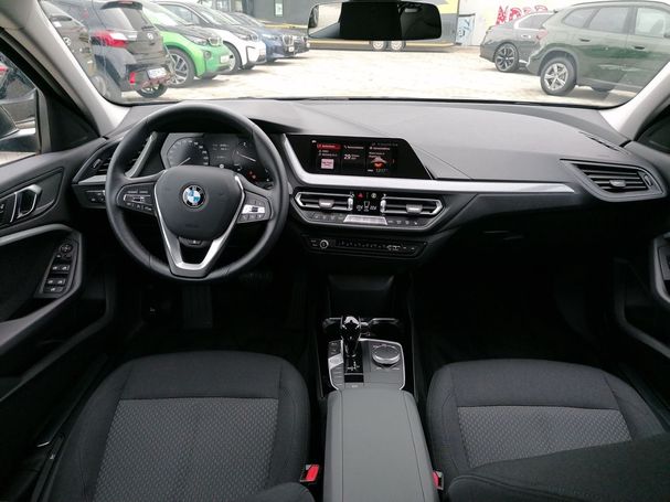 BMW 116d Advantage 85 kW image number 8