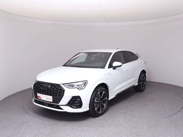 Audi Q3 45 TFSIe e-tron S-line 180 kW image number 1