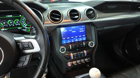 Car image 30