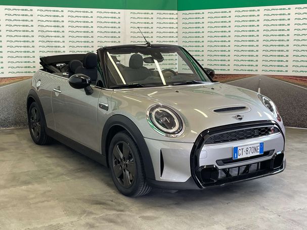 Mini Cooper S Cabrio Essential 131 kW image number 2